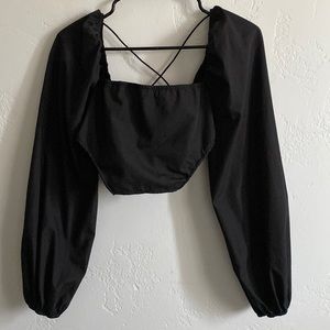 Crisscross Backless Long Sleeve Crop top